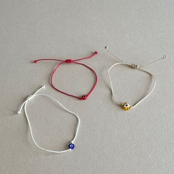 Evil Eye Bracelets R886 - Picture 1 of 2